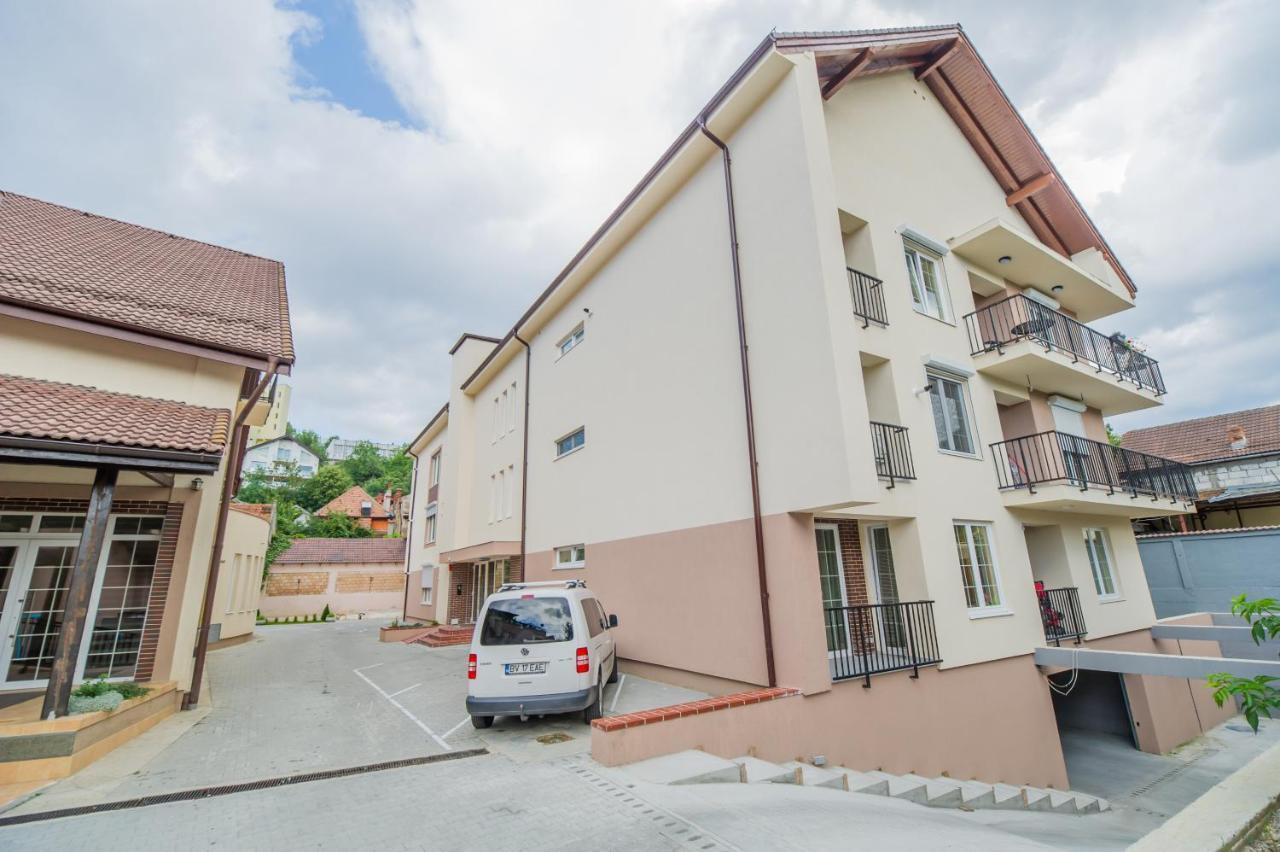 Modern Central Ap - Terrace - Parking Apartment Brașov Exterior foto